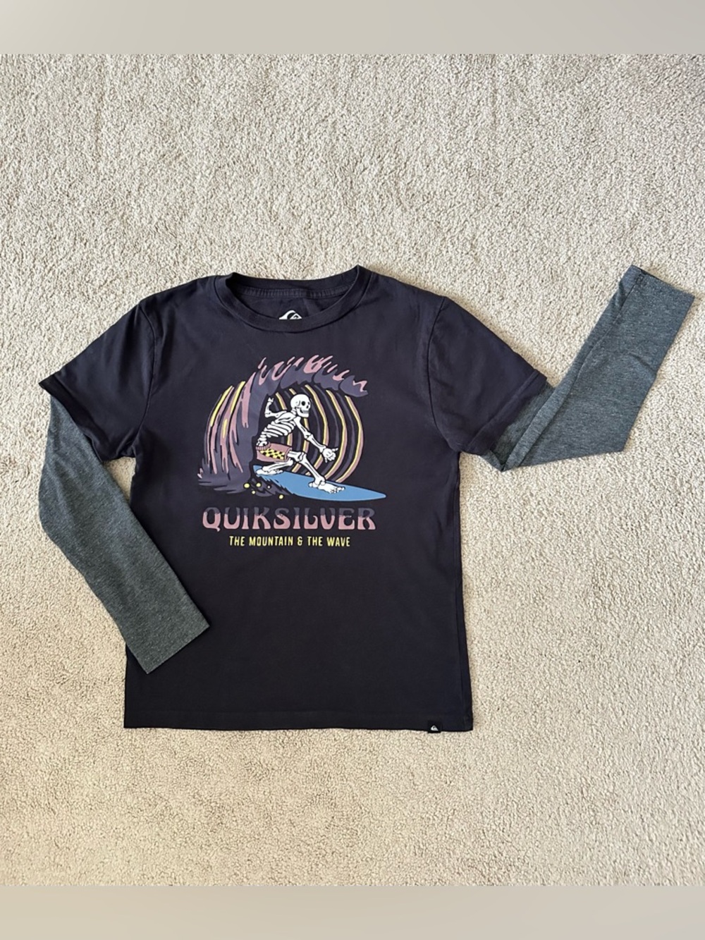 Quicksilver Kids Boys Skeleton Long Sleeve Tee Size Small